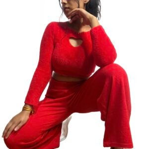 Red boot cut pant in knitted febric